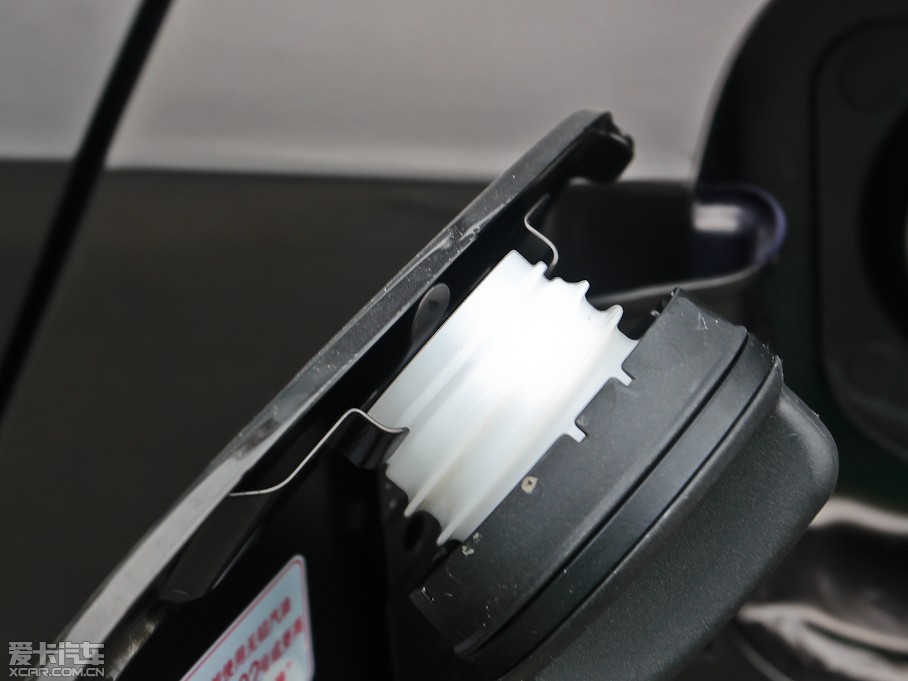 2013������ 1.8L �Ԅ�(d��ng)��Ş��