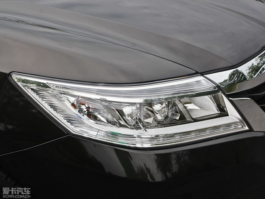 2013 1.8L Զ콢