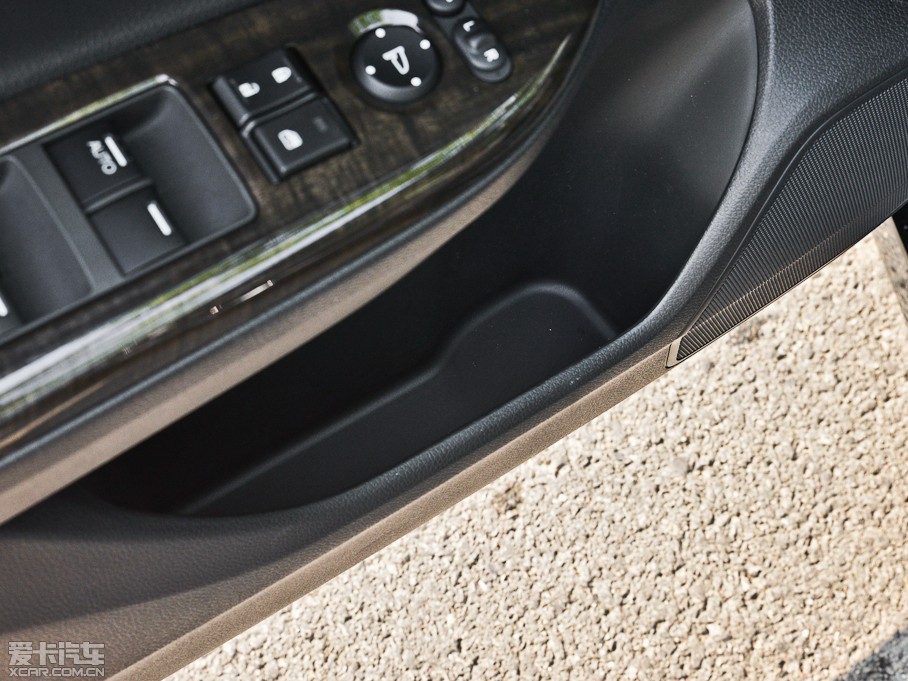 2014w 2.4L EXN A(do)