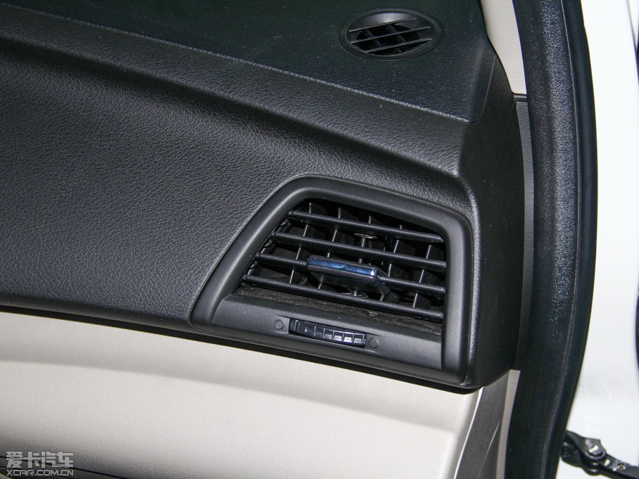 2014���h�� 1.5L �L(f��ng)���քӾ�Ӣ��