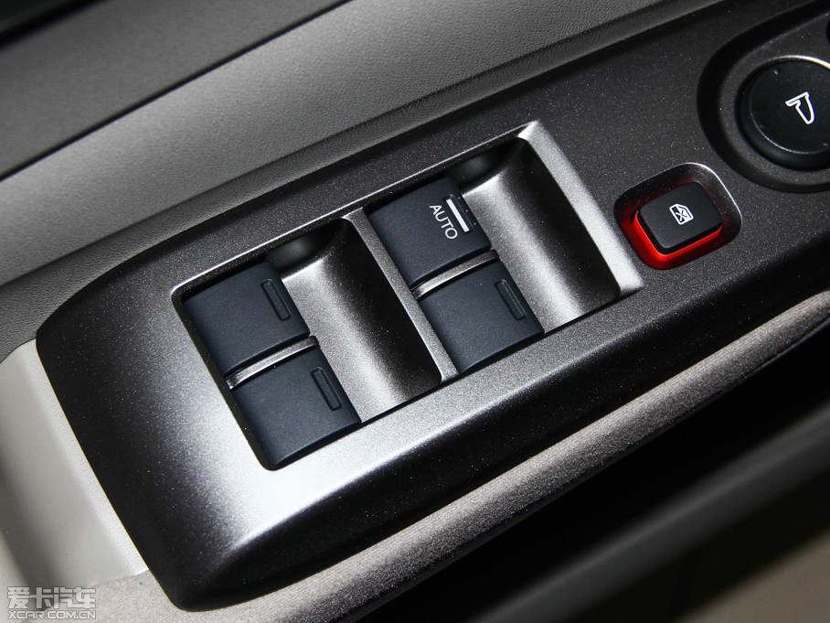 2014���h�� 1.5L �L���քӾ�Ӣ��