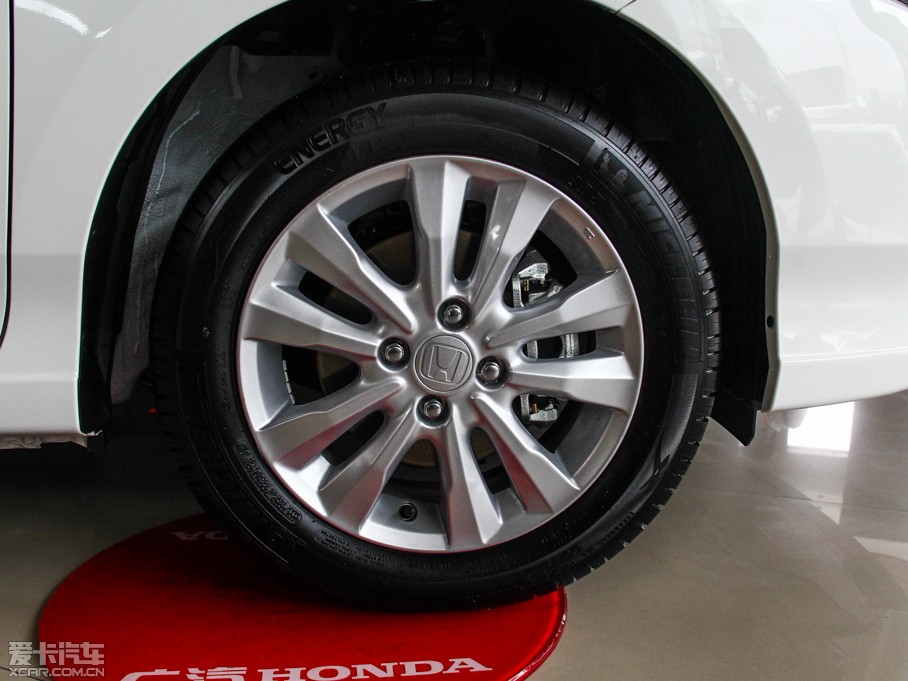 2014���h�� 1.5L �L(f��ng)���ք�(d��ng)��Ӣ��