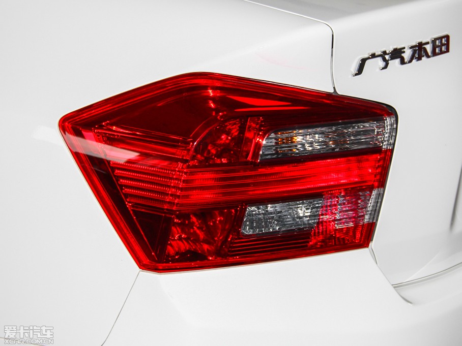 2014���h�� 1.5L �L(f��ng)���քӾ�Ӣ��