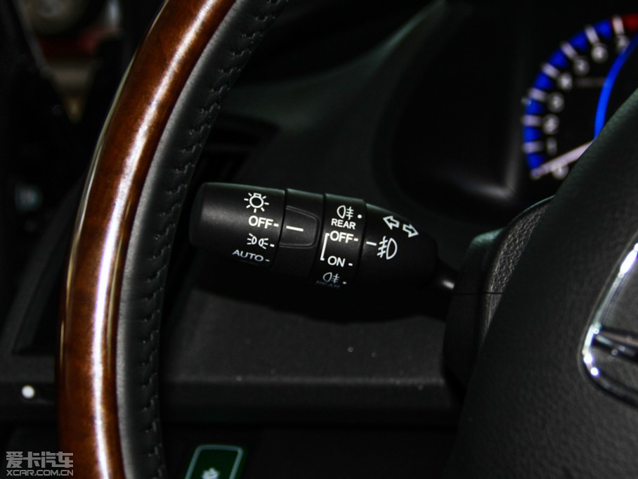 2014?yun)Wِ 2.4L Ԅ(dng)A