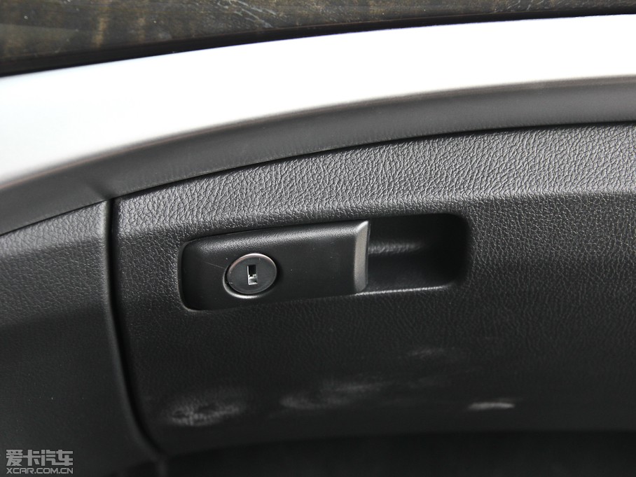 2014Ԋ(sh)D 3.0L AWDF(do)