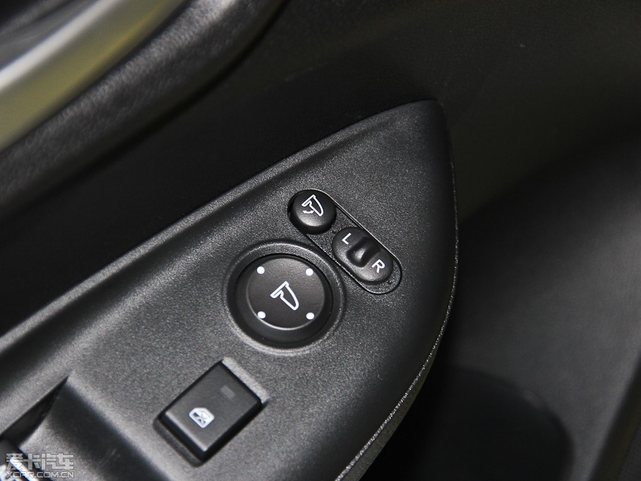 2014w 1.5L CVT EXLIIȰ