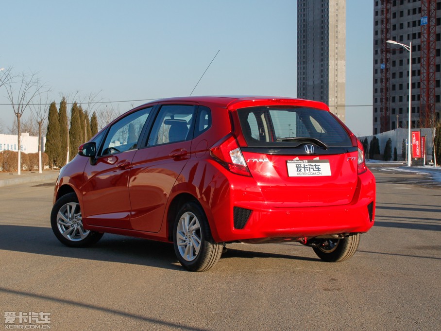 2014w 1.5L CVT SEr(sh)а