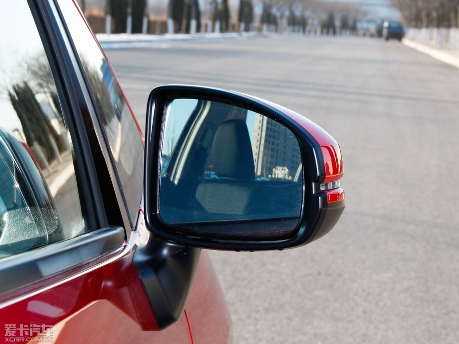 2014w 1.5L CVT SEr(sh)а