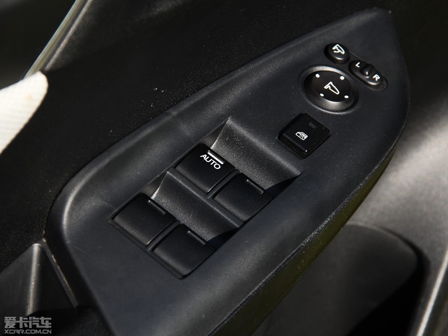 2014w 1.5L CVT EXLIIȰ