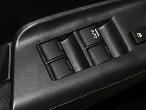 20141.5L CVT LXm п؅^