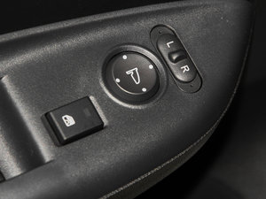 20141.5L CVT LXm п؅^