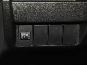 20141.5L CVT LXm п؅^