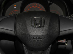 20141.5L CVT LXm п؅^