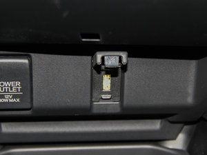 20141.5L CVT LXm п؅^