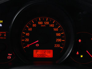 20141.5L CVT LXm п؅^