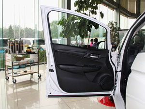 20141.5L CVT LXm {λ܇T