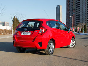 20141.5L CVT SErа w^