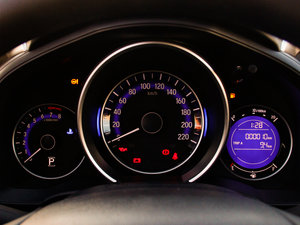 20141.5L CVT SErа x