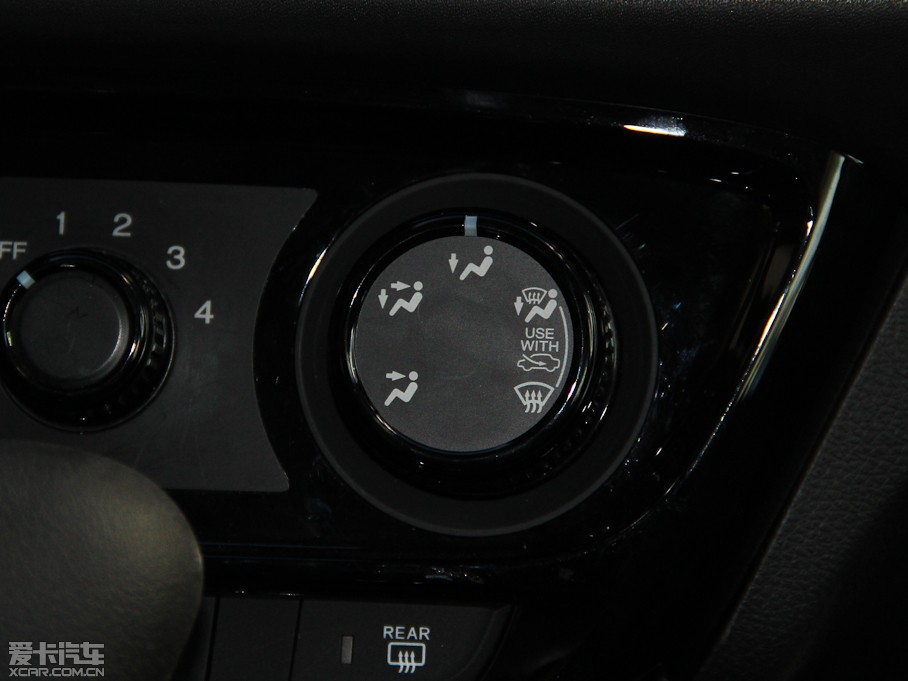 2015_ 1.8L CVT򌾫Ӣ