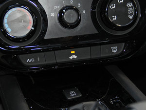 20151.8L CVT򌾫Ӣ g