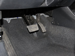 20151.8L CVT򌾫Ӣ п؅^