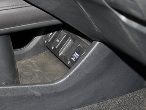 20151.8L CVT򌾫Ӣ п؅^(q)