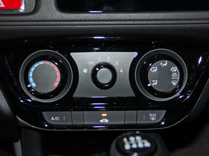 20151.8L քӃ򌾫Ӣ п؅^