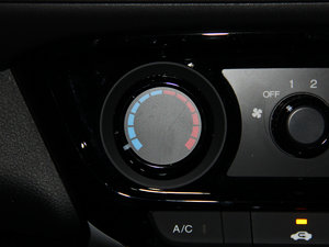 20151.8L քӃ򌾫Ӣ п؅^