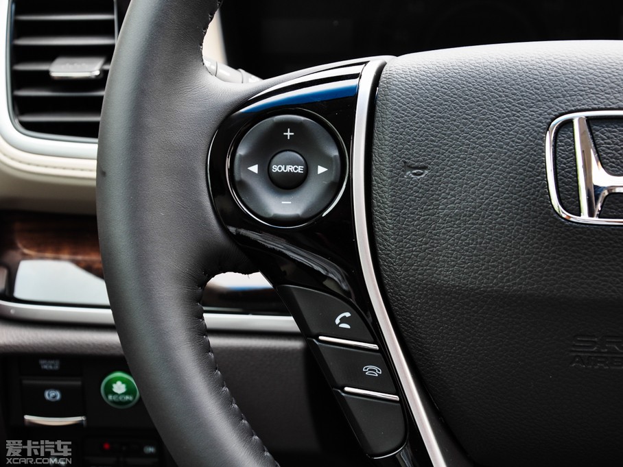 2015?yun)Wِ 2.4L CVT