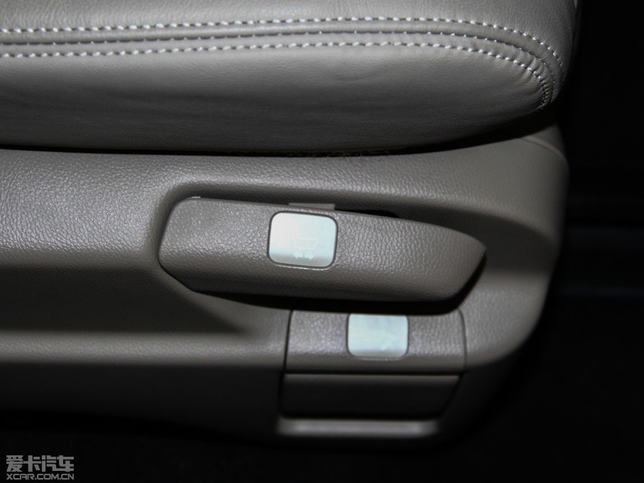 2015?yun)Wِ 2.4L CVT