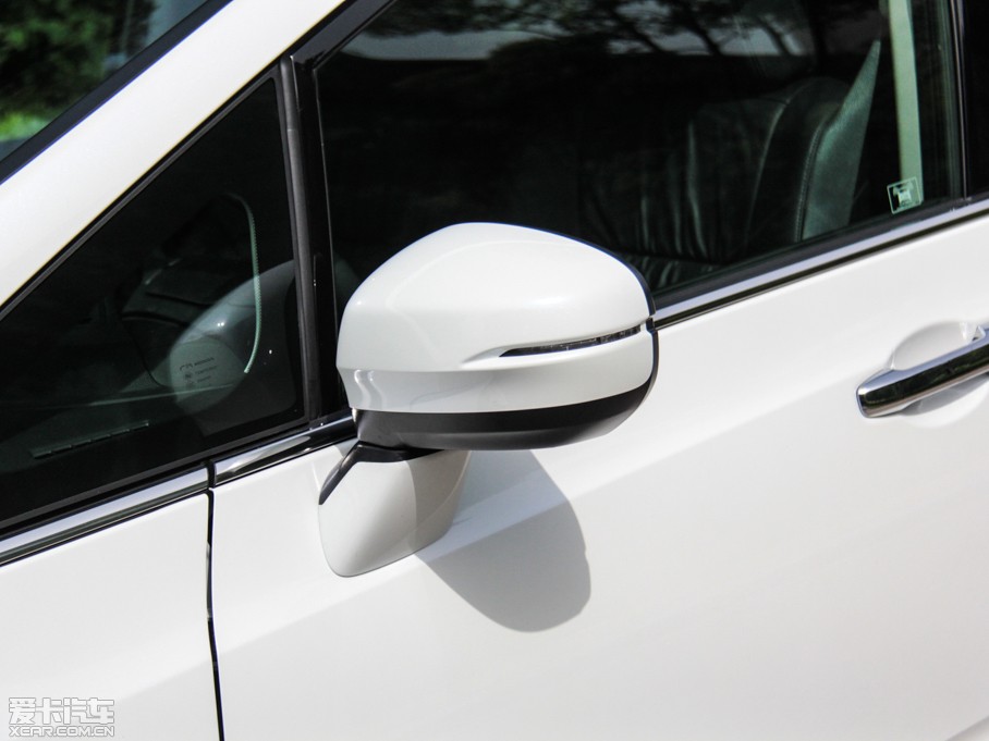 2015?yun)Wِ 2.4L CVT