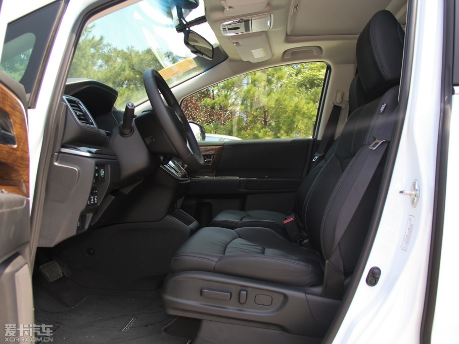 2015?yun)Wِ 2.4L CVT