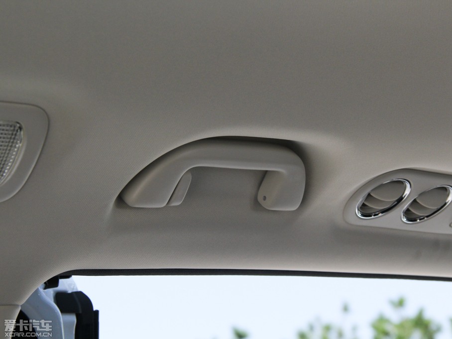 2015?yun)Wِ 2.4L CVT