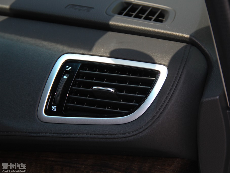 2015?yun)Wِ 2.4L CVT