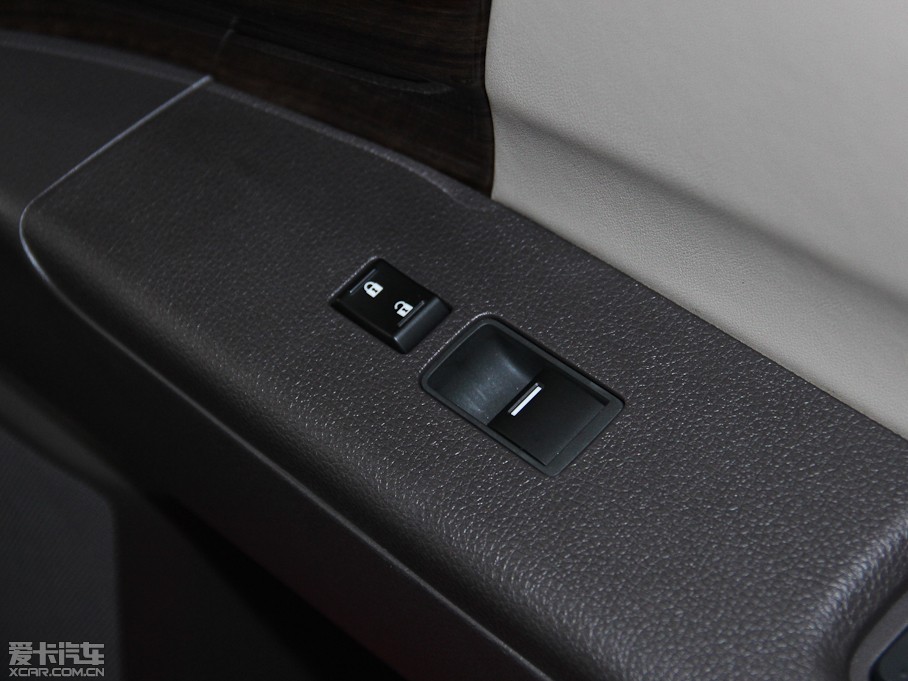 2015?yun)Wِ 2.4L CVT