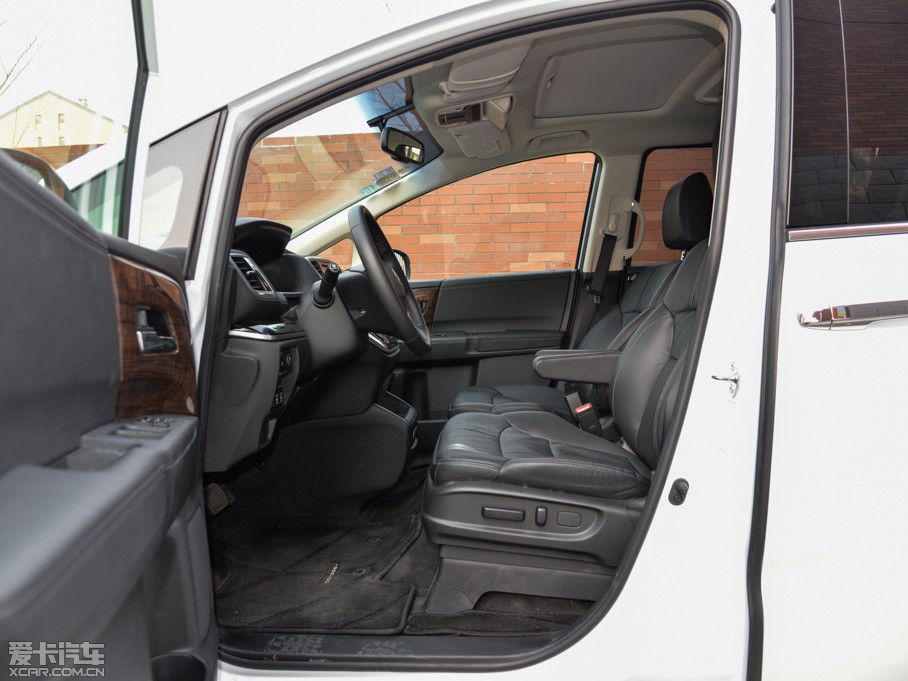 2015?yun)Wِ 2.4L CVT