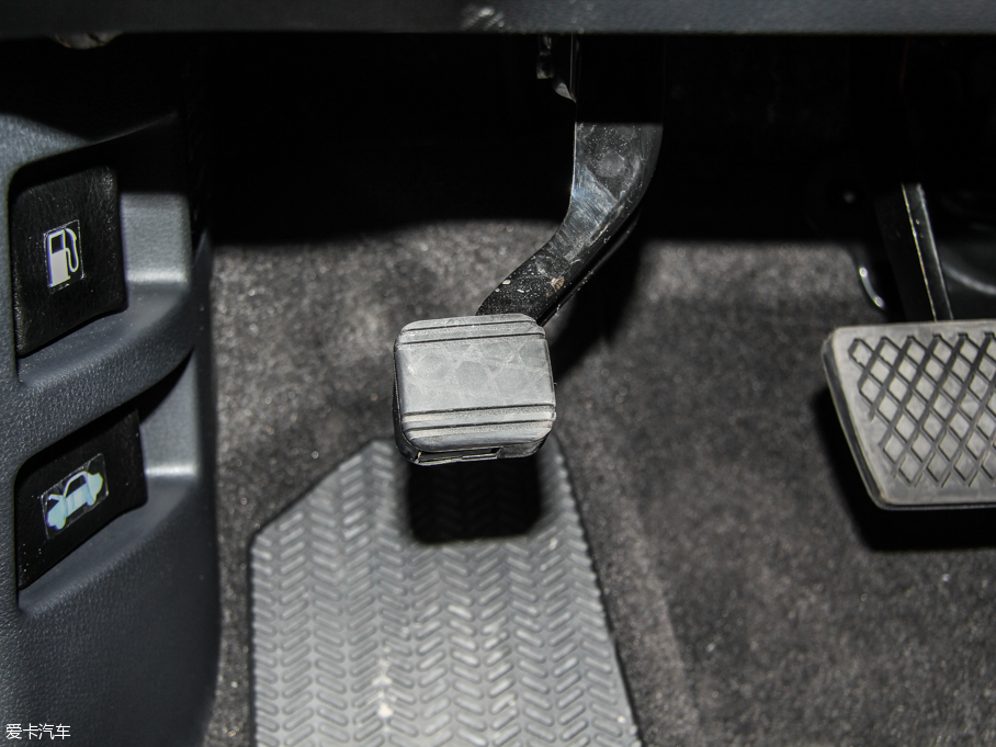 2015?yun)Wِ Ŀ 2.4L CVTǿ