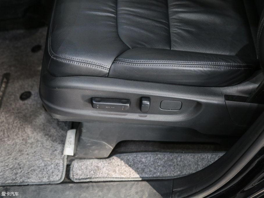 2015?yun)Wِ Ŀ 2.4L CVT