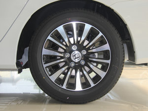 2015款1.8L 自动豪华版 细节外观