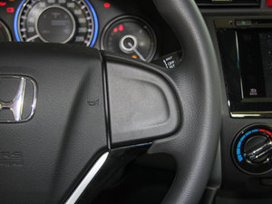 2015款1.8L 自动豪华版 中控区