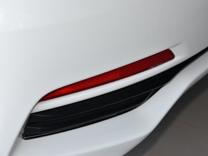 2015款1.8L 手动舒适版 细节外观