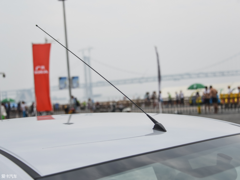 2015���h�� 1.5L �ք�(d��ng)���m��