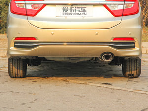 2016款1.8L CVT豪华版 排气管