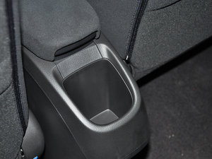 2016款1.8L CVT领先版 空间座椅