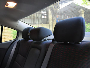 2016款1.8L CVT领先版 空间座椅