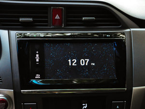 2016款1.8L CVT领先版 中控台显示屏