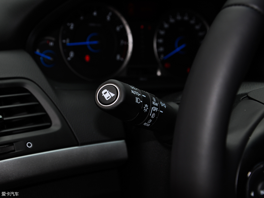 2016���Ԋ�D 2.4L ���A��