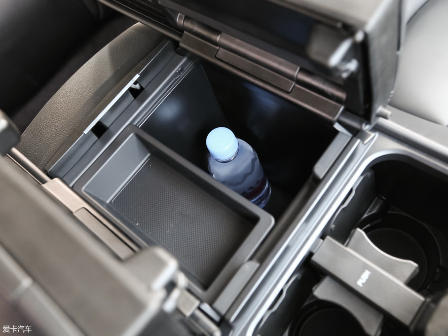 2017ڵ 240TURBO 򌾫Ӣ