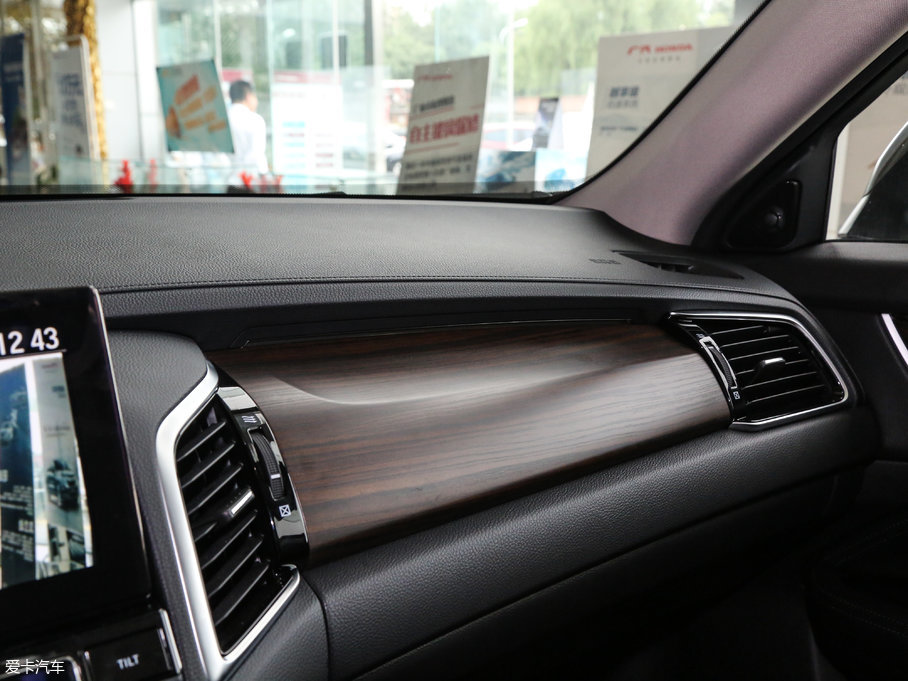 2017ڵ 240TURBO A