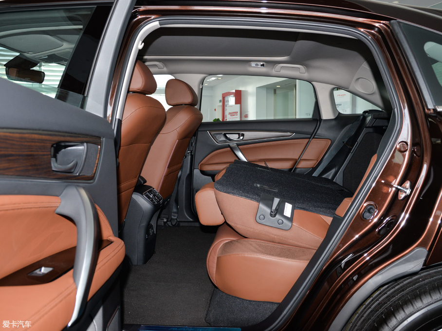 2017ڵ 370TURBO (q)A